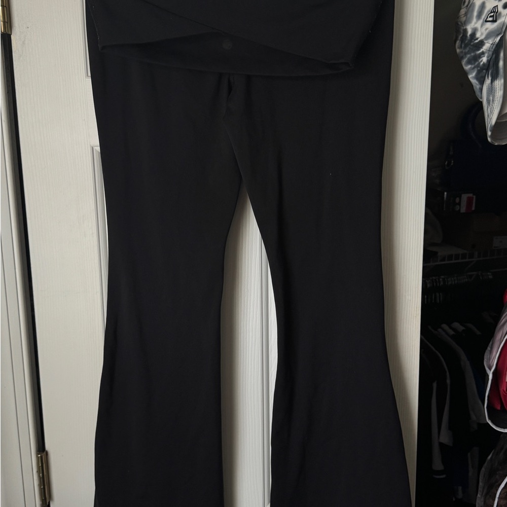 Yogalicious Black Flare Leggings